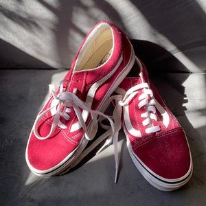 Red Suede Vans ♥️♥️♥️